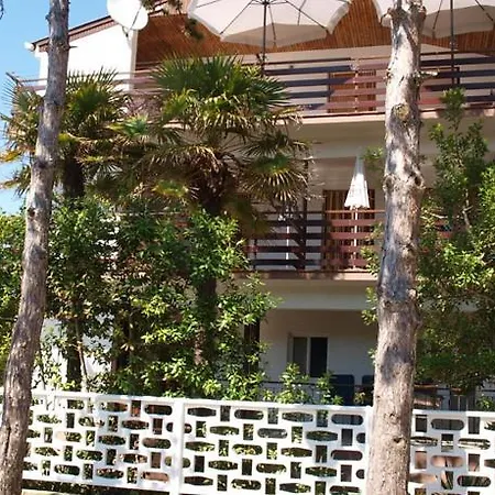 Appartement Apartments In Sabunike/Zadar Riviera 7980