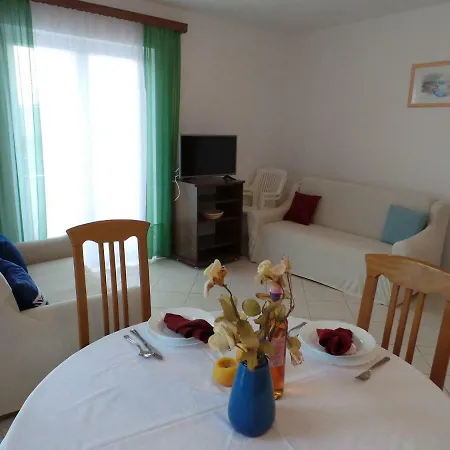 Apartments In Sabunike/Zadar Riviera 7980